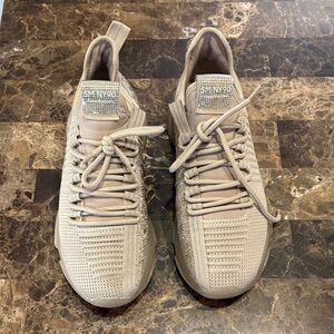Steve Madden Maxima Rhinestone Knit Sneakers 10sz worn a couple of times